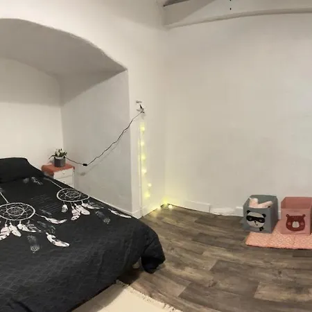 Triplex En Cevennes Feriehus *